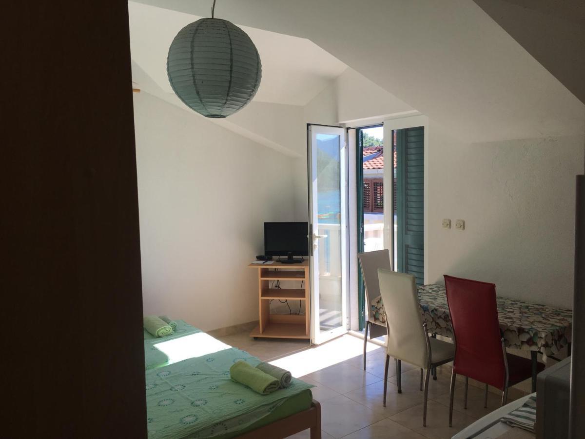 Apartmani Domenika Zuljana Luaran gambar