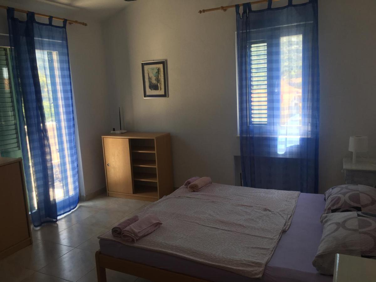 Apartmani Domenika Zuljana Luaran gambar