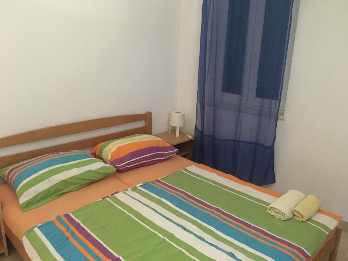 Apartmani Domenika Zuljana Luaran gambar