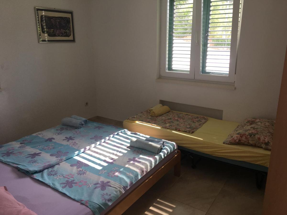 Apartmani Domenika Zuljana Luaran gambar